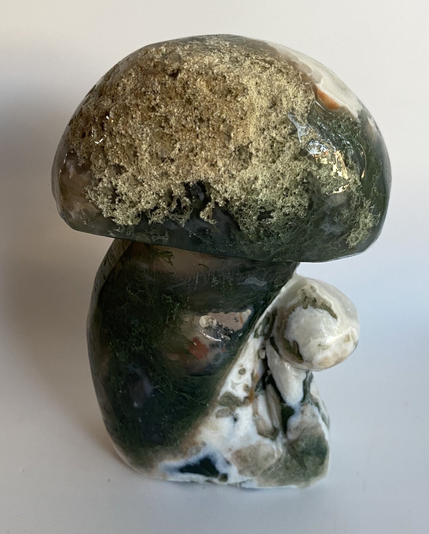 Sculptură ciupercă din piatră semiprețioasă Agat Mușchi, detalii naturale și unice.