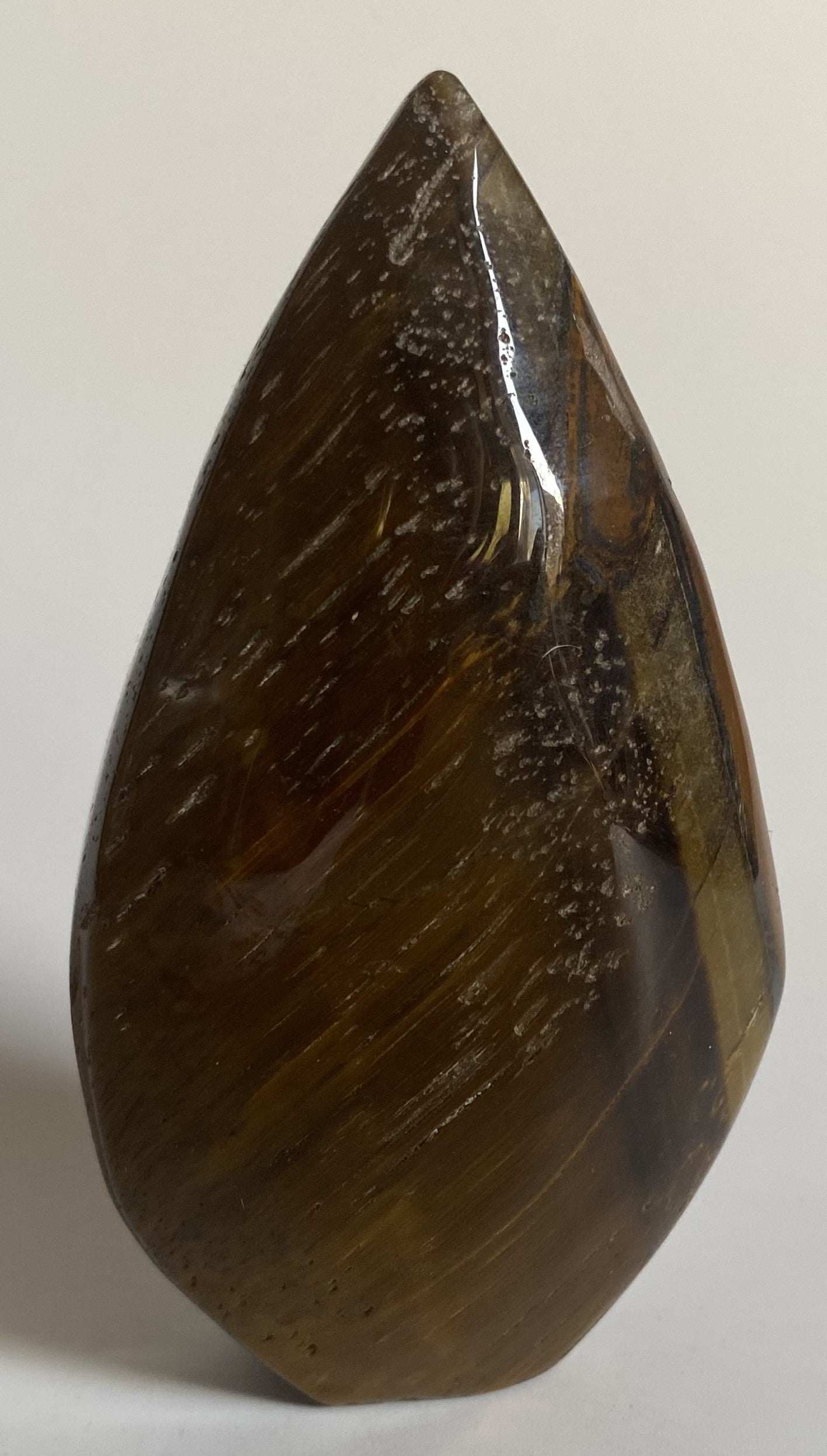 Sculptura din Ochi de Tigru natural 9.7cm piatra semipretioasa polishata