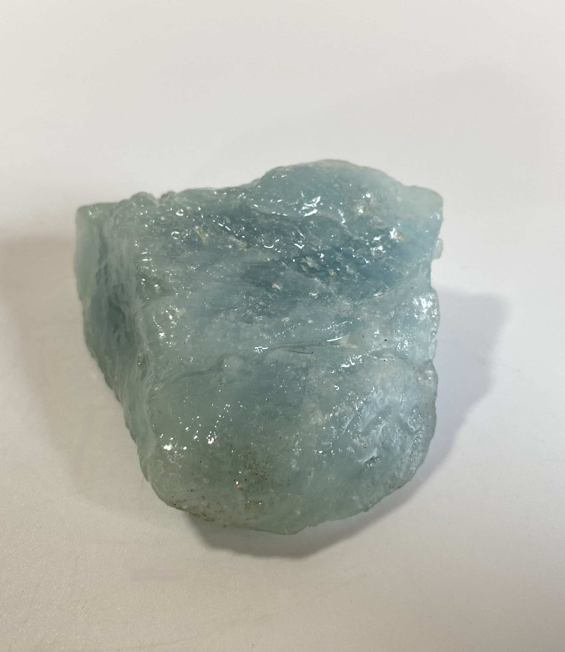 Piatra bruta din Acvamarin semipretioasa naturala albastru deschis