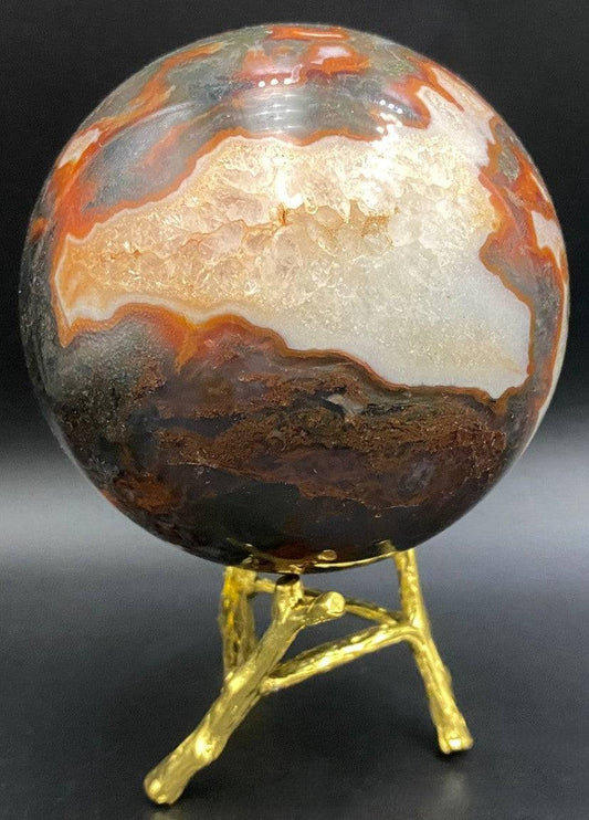 Sfera din agat muschi rosu naturala cu suport metalic de 7.9cm