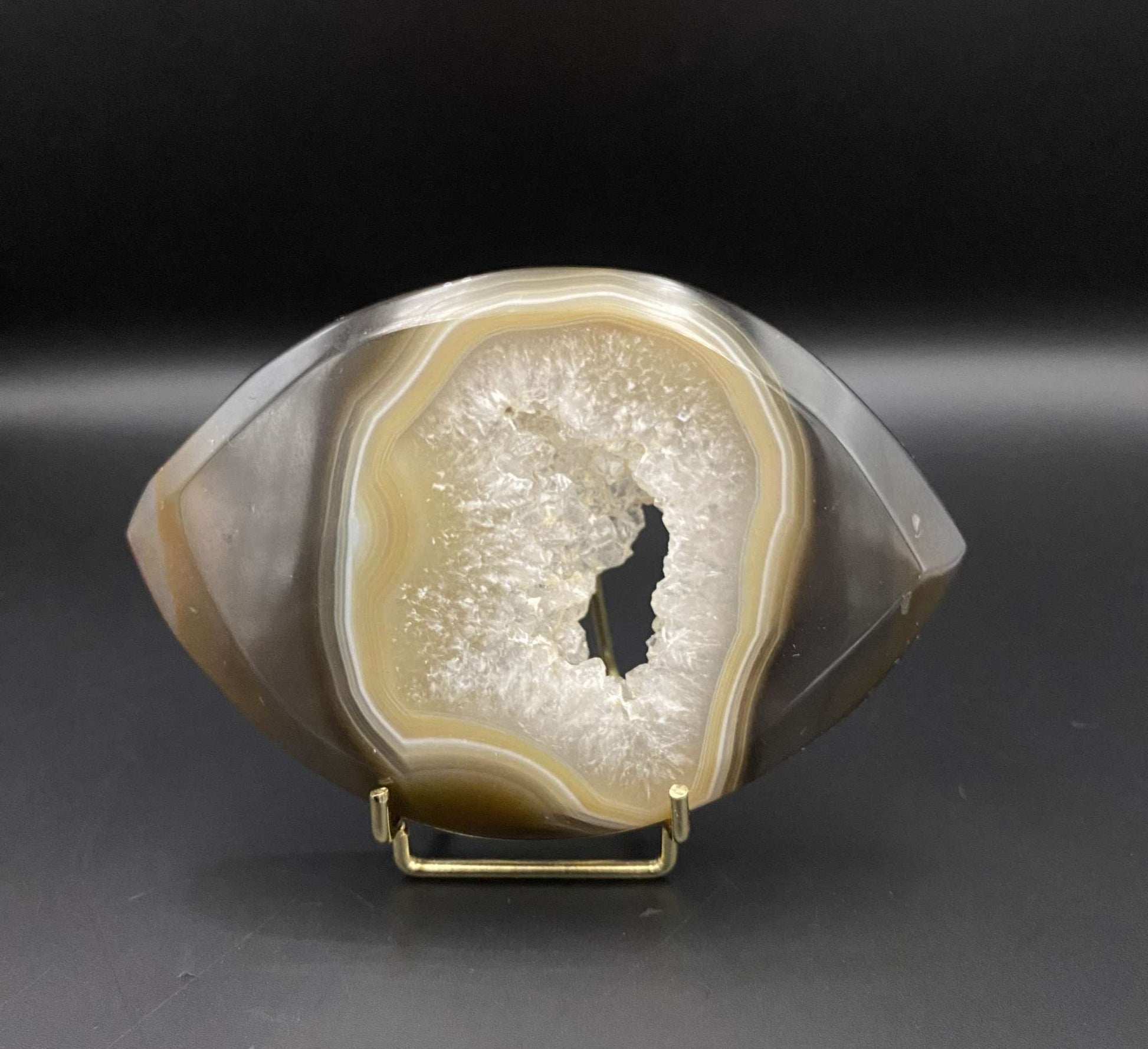Natural agate slice on metal stand gemstone decor