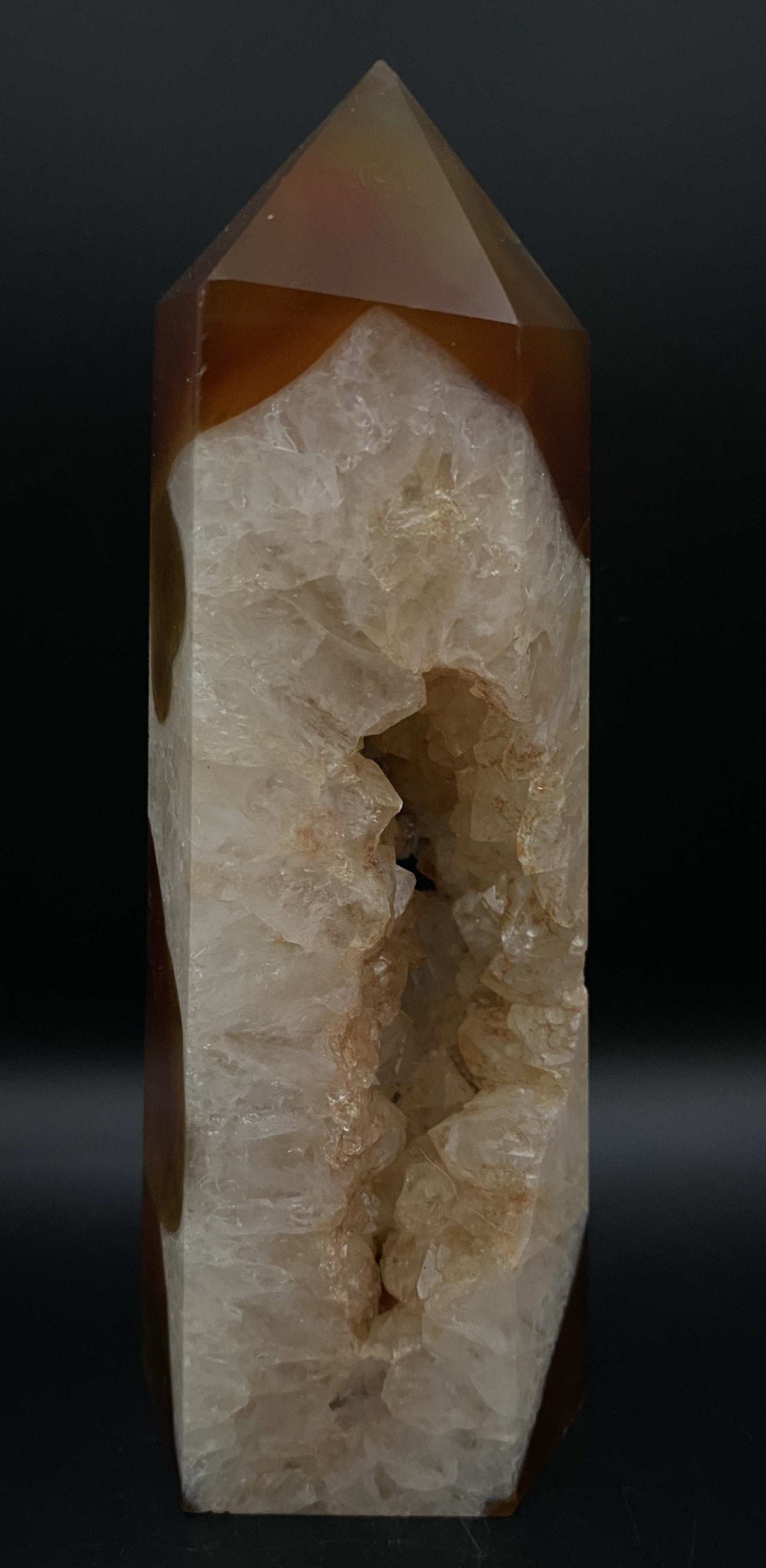 Obelisc din Agat Rosu cu cristal semipretios transparent inserat