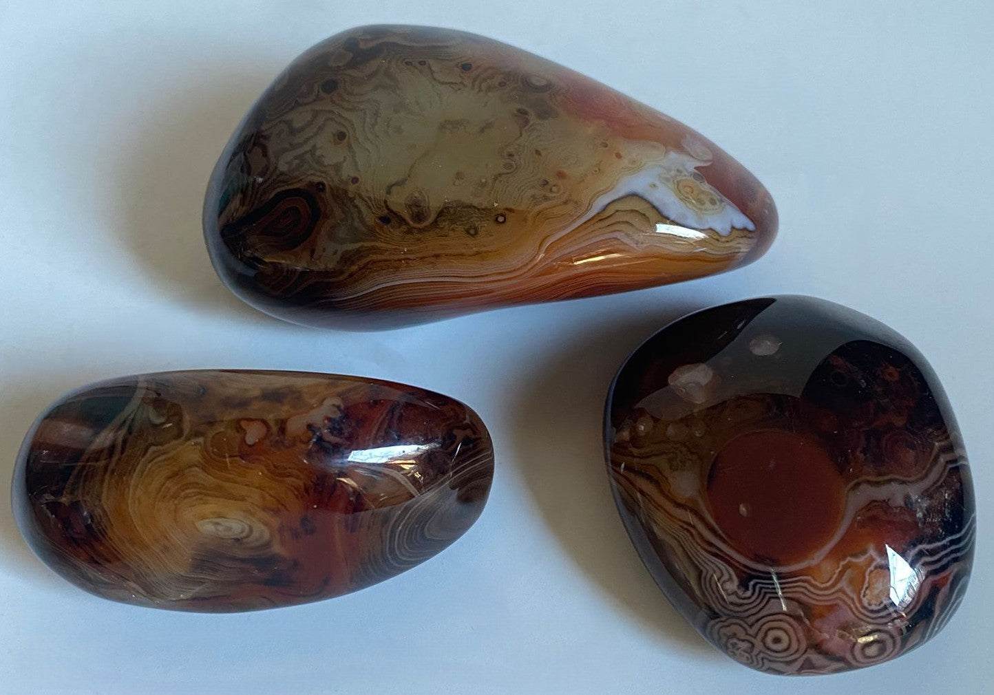Set trei pietre polisate Agat Sardonyx decoratiune piatra semipretioasa