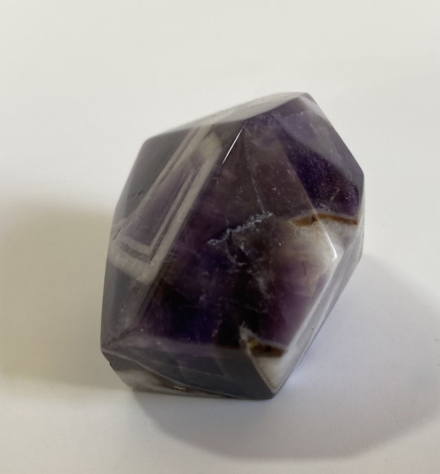 Ametist Dream (Chevron) - Forma Poligonala 4.3cm - Pietre Semipretioase Naturale