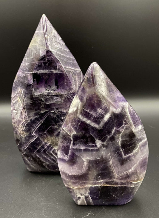 Set sculpturi din ametist dream Chevron cu design natural violet și alb