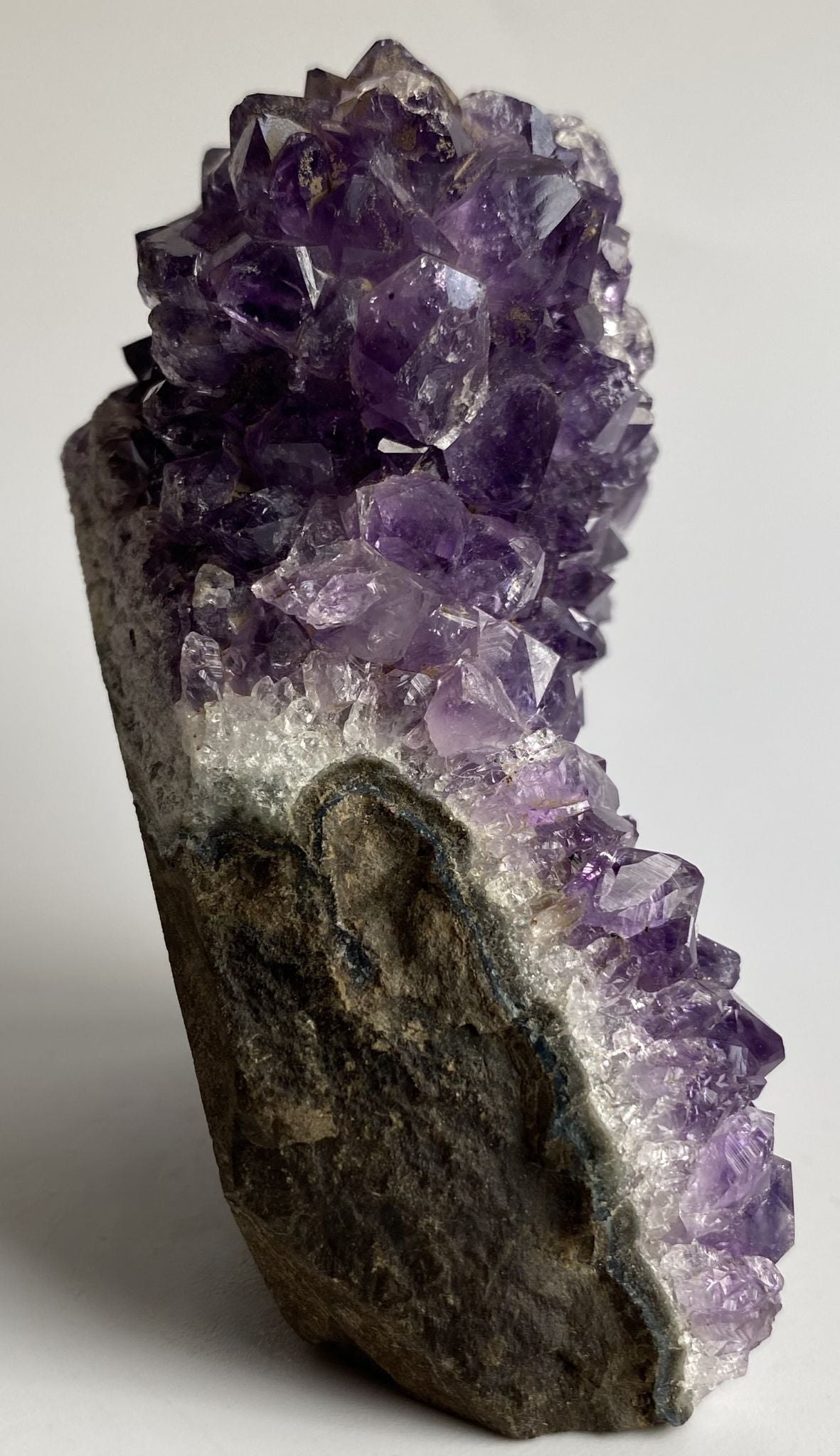 Ametist - Fragment Geoda 8.4cm - Pietre Semipretioase Naturale