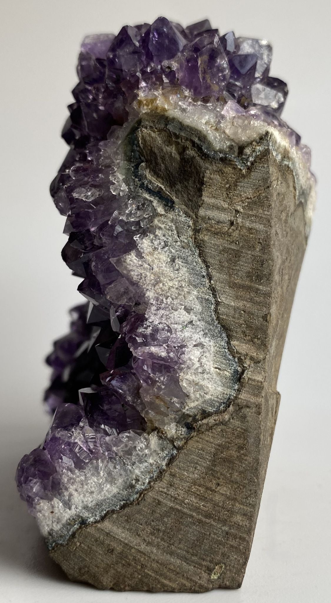 Ametist - Fragment Geoda 8.4cm - Pietre Semipretioase Naturale