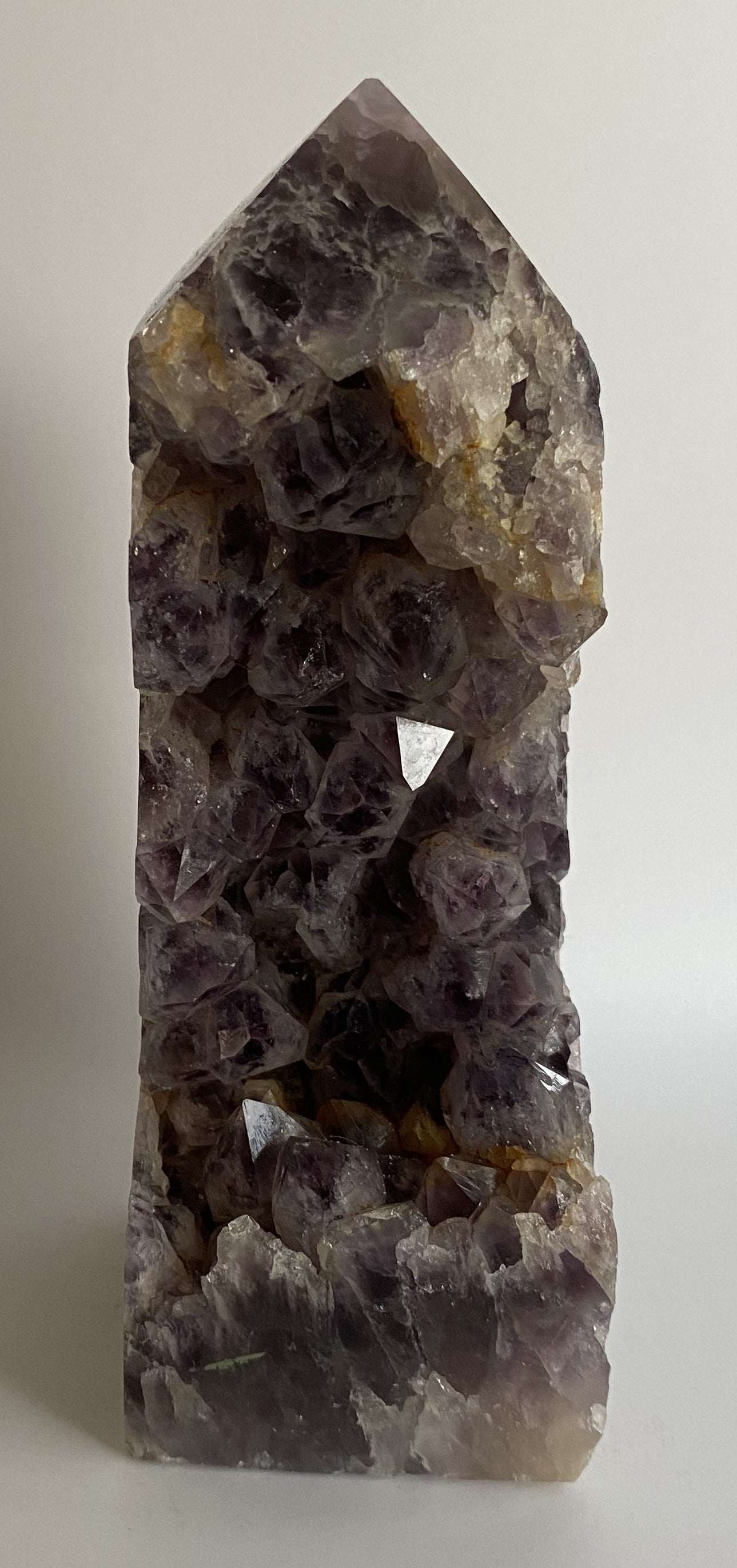 Obelisc din geoda ametist piatra semipretioasa naturala decorativa