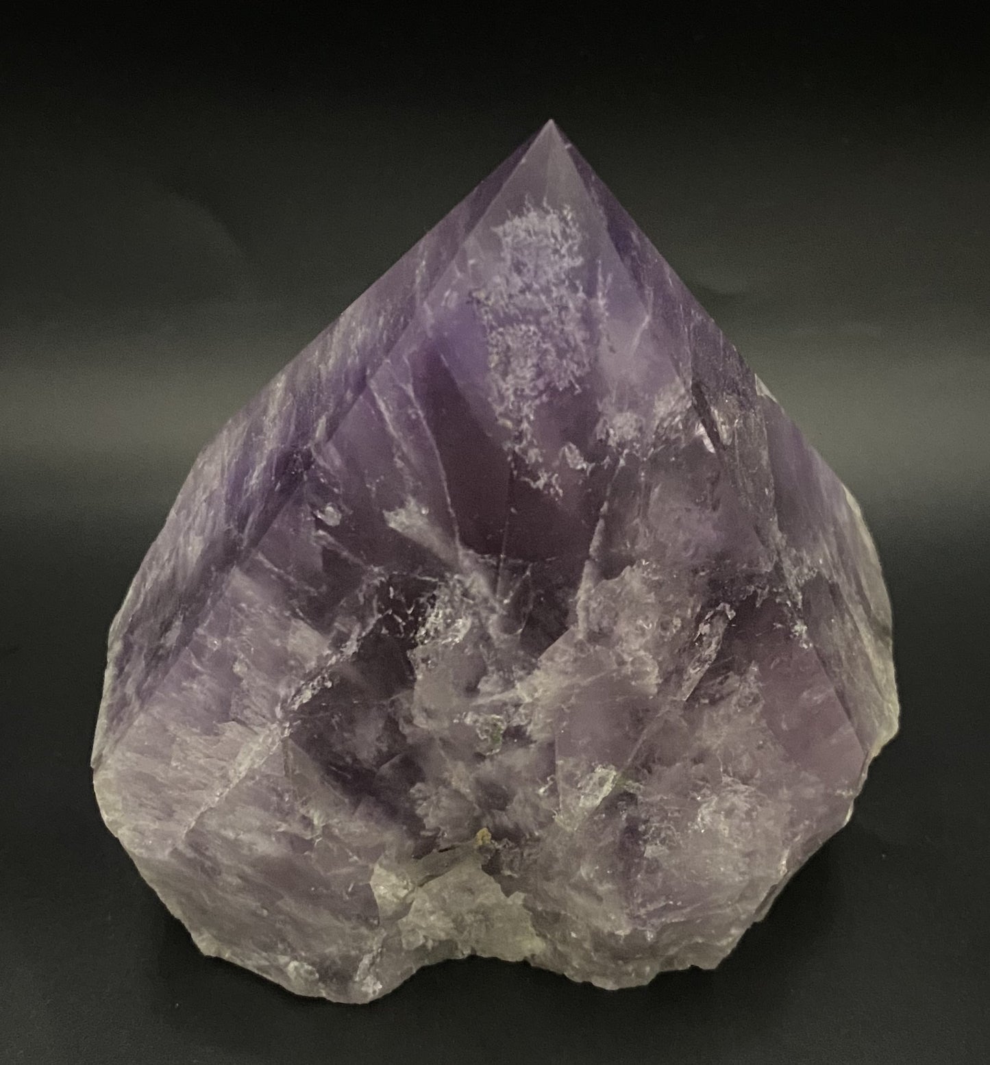 Ametist - Varf polisat piatra semipretioasa