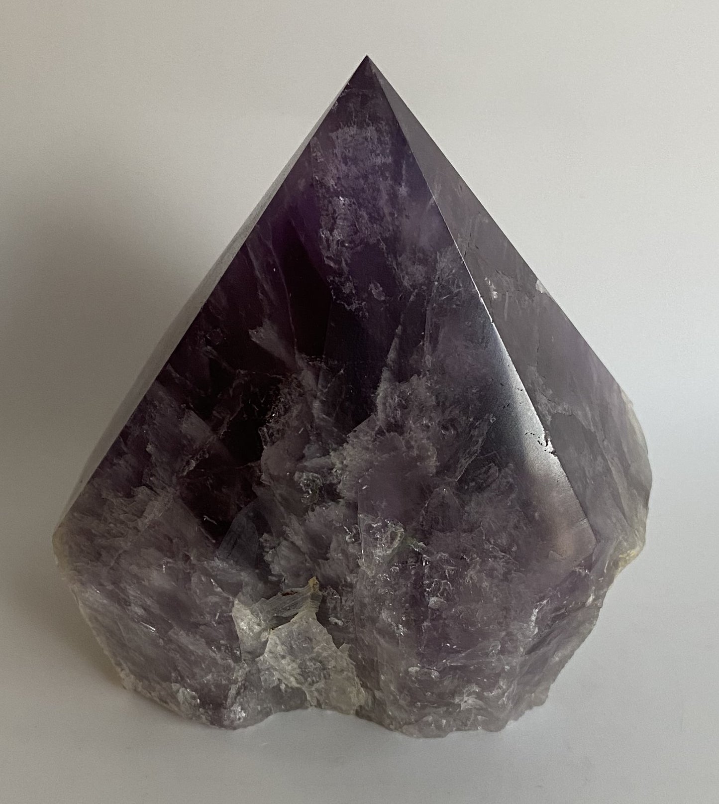 Ametist - Varf polisat piatra semipretioasa