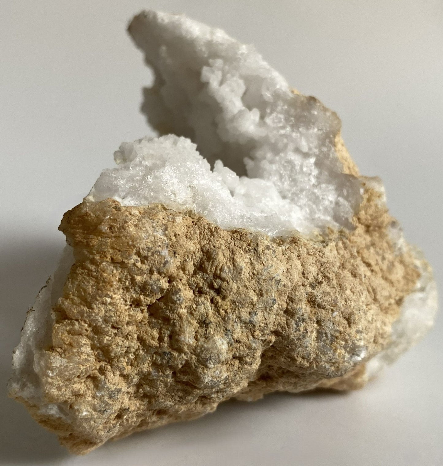 Cuart Alb - Geoda 8.5cm - Pietre Semipretioase Naturale