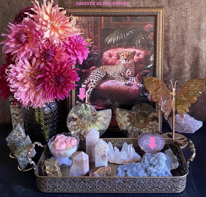 Cluster natural din Cuart Crizantema de 20 cm pe tava decorativă cu flori și cristale semiprețioase