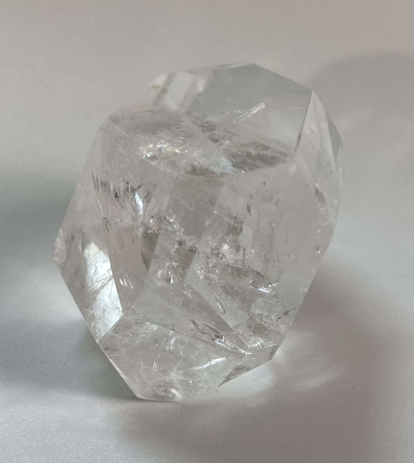Cuart Transparent formă poligonală 5.2 cm cristal de stâncă