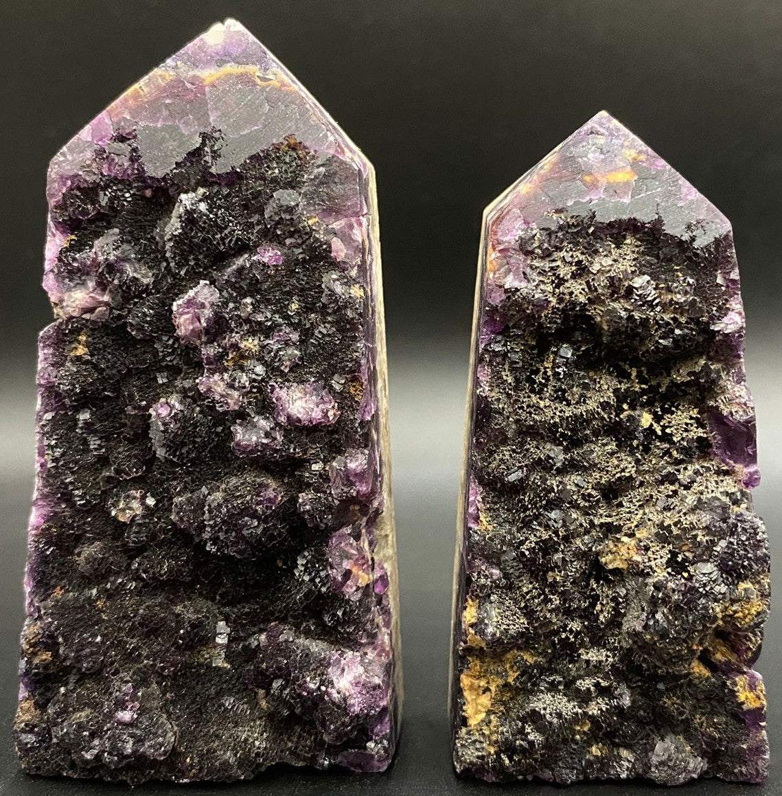 Set două obeliscuri din fluorite mov cristalizat pietre semiprețioase naturale