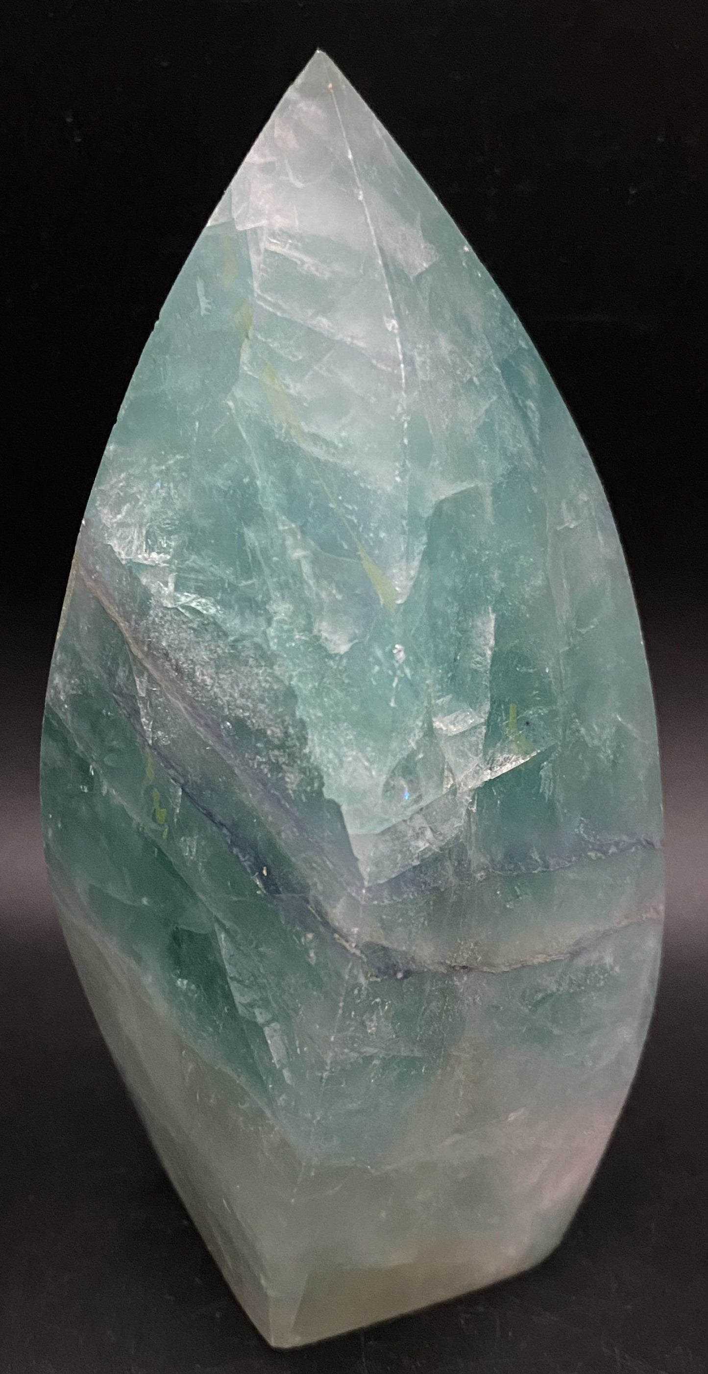 Fluorit Verde - Sculptura piatra semipretioasa