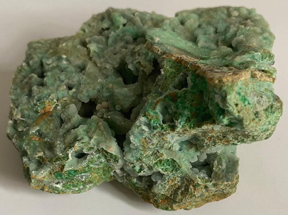 Specimen de garnierit natural de 8.8 cm, piatră semiprețioasă brută