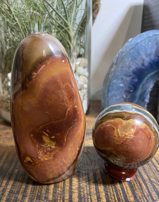 Set pietre semipretioase Jasp Policrom - sculptura si sfera din piatra naturala