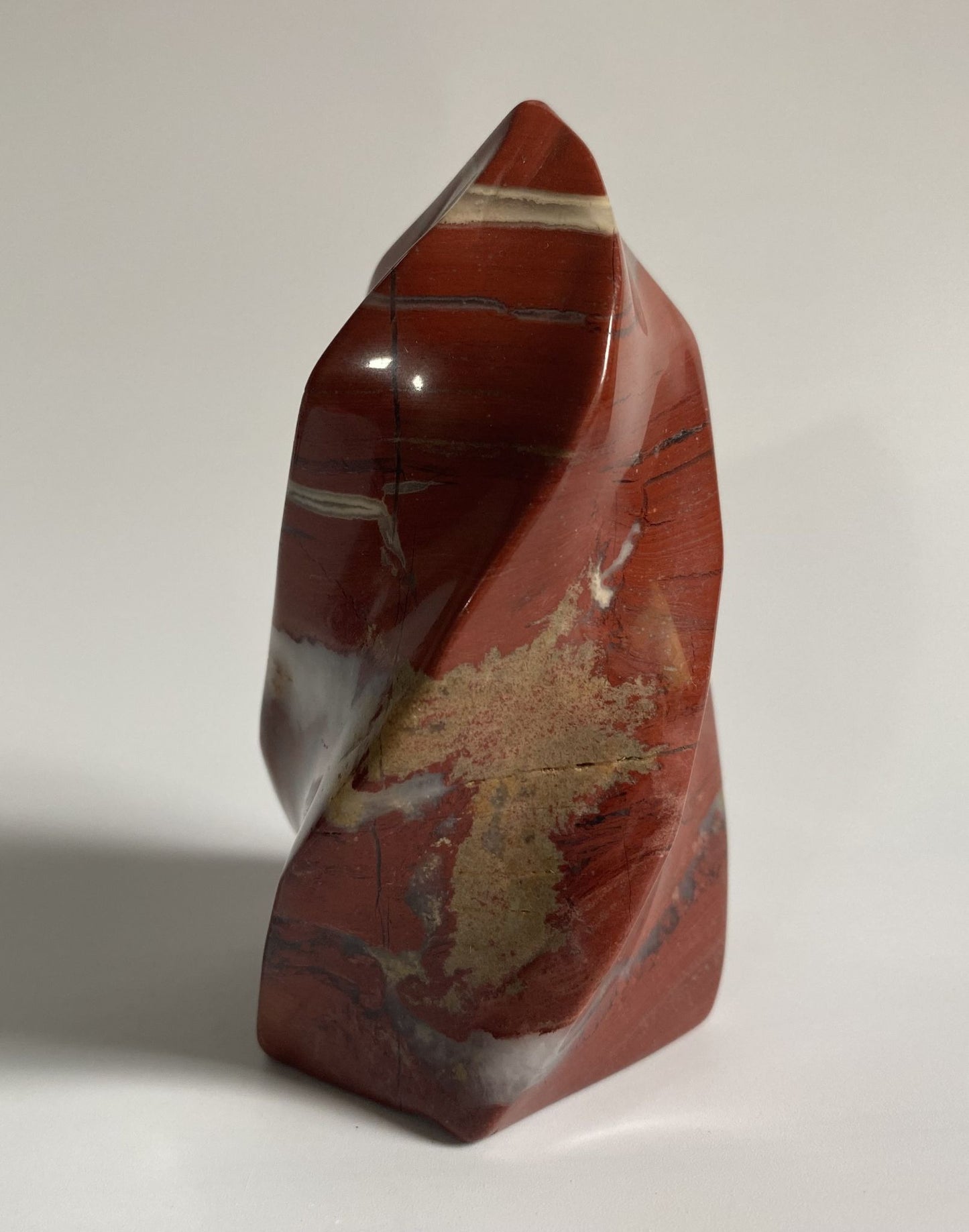 Jasp Rosu - Sculptura 10cm - Pietre Semipretioase Naturale