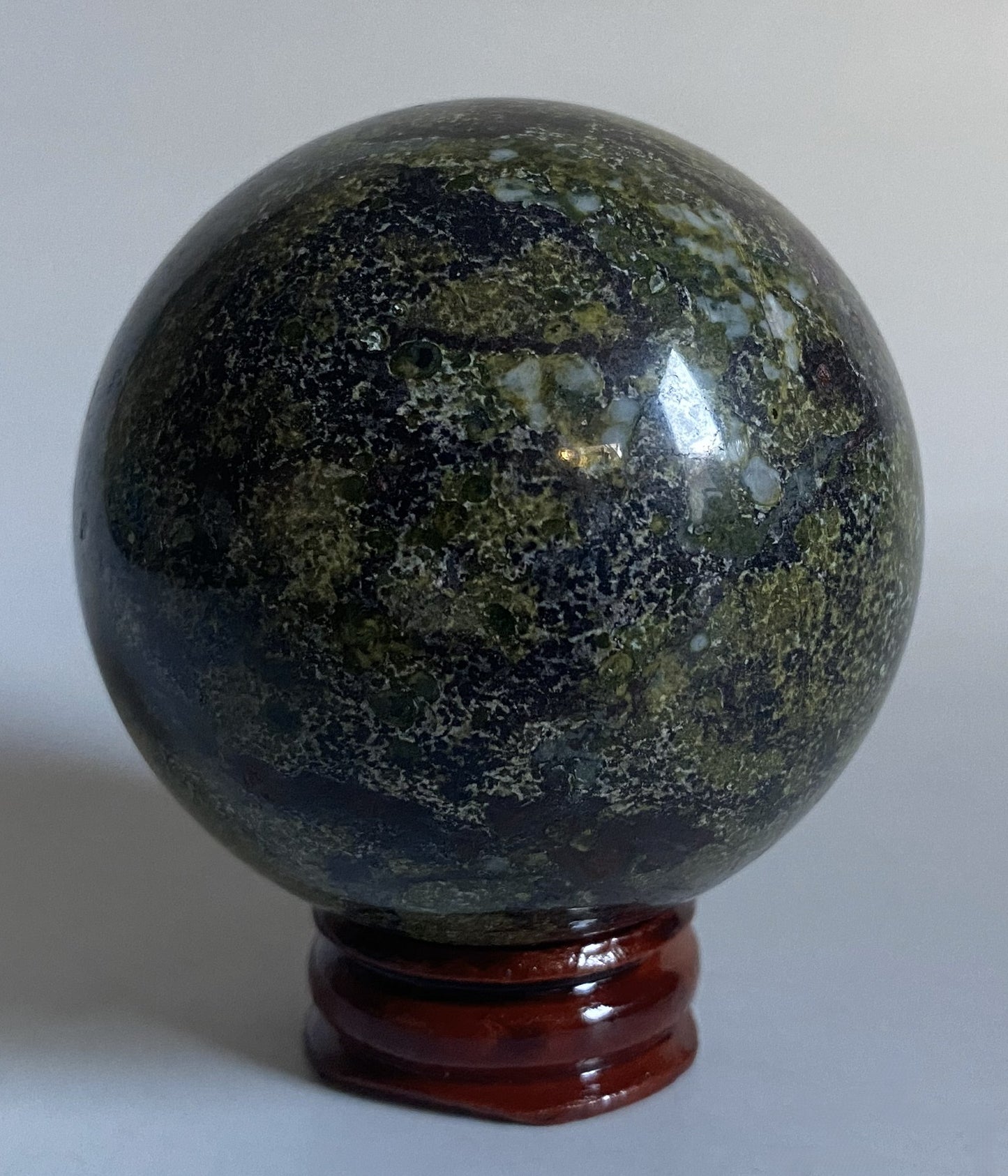 Jasp Sangele Dragonului - Sfera 6.1cm - Decoratiune Piatra Semipretioasa