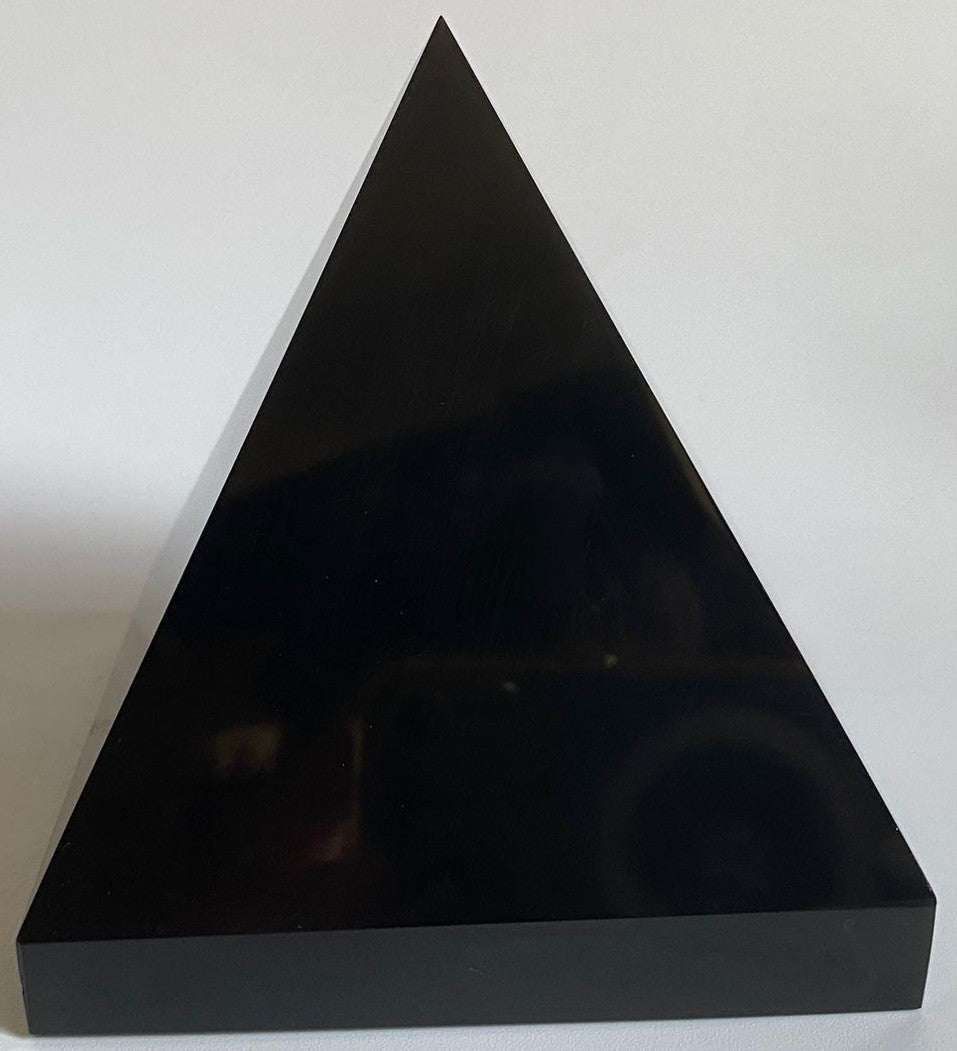 Piramidă de obsidian natural de 9.2cm, piatră semiprețioasă