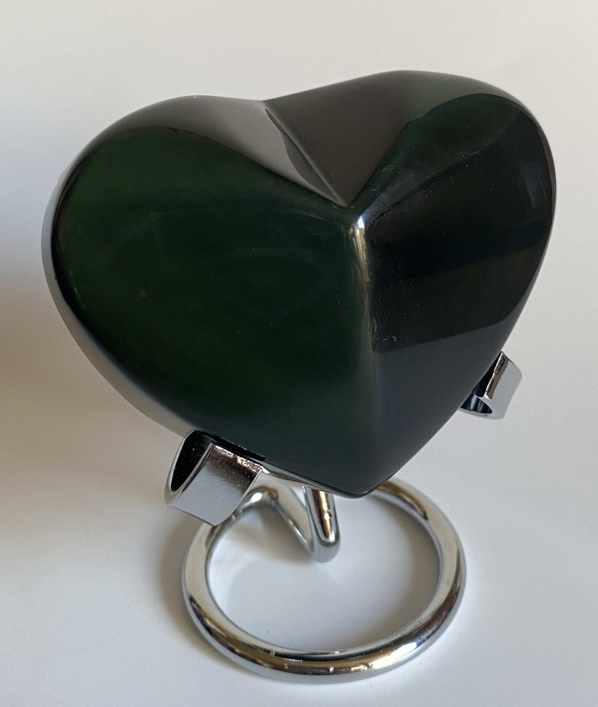 Inima Obsidian Rainbow 7.5cm pe suport metalic strălucitor, piatră semiprețioasă naturală