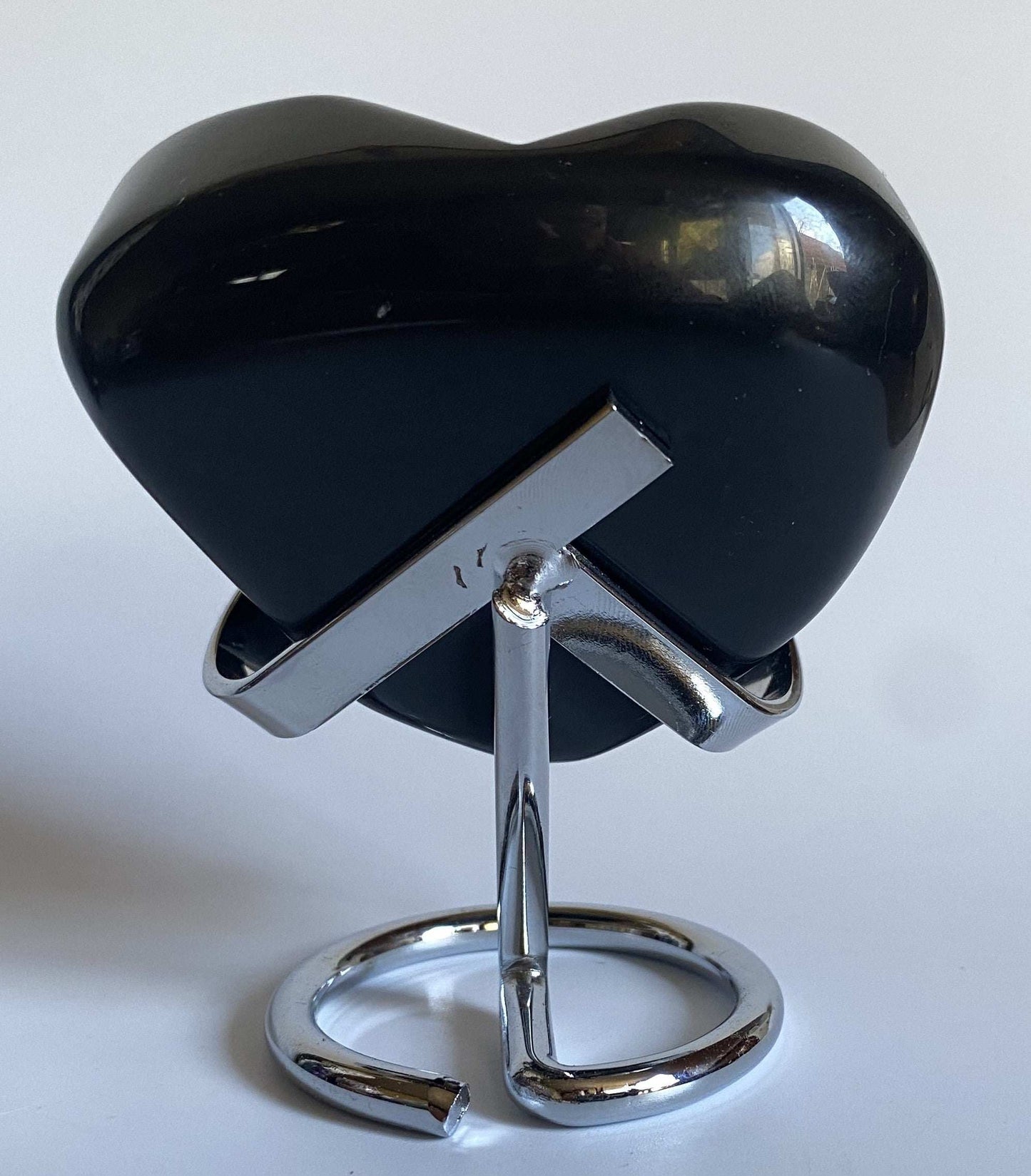 Inima din Obsidian Rainbow pe suport metalic strălucitor, piatră semiprețioasă naturală de 7.5 cm