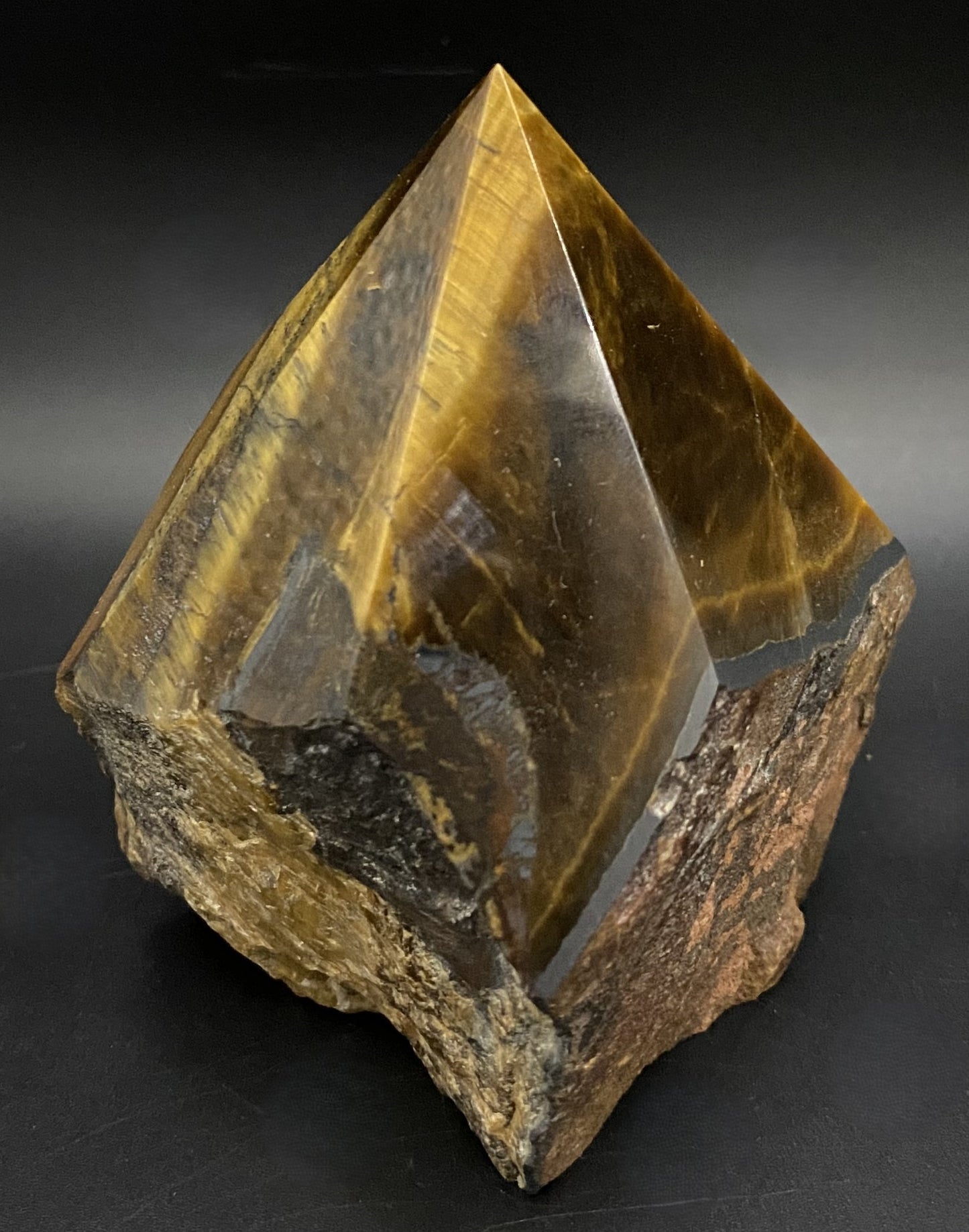 Ochi de Tigru - Varf polisat piatra semipretioasa