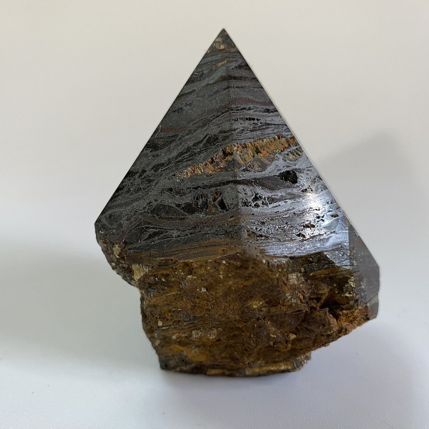 Ochi de Tigru cu Fier - Varf polisat piatra semipretioasa