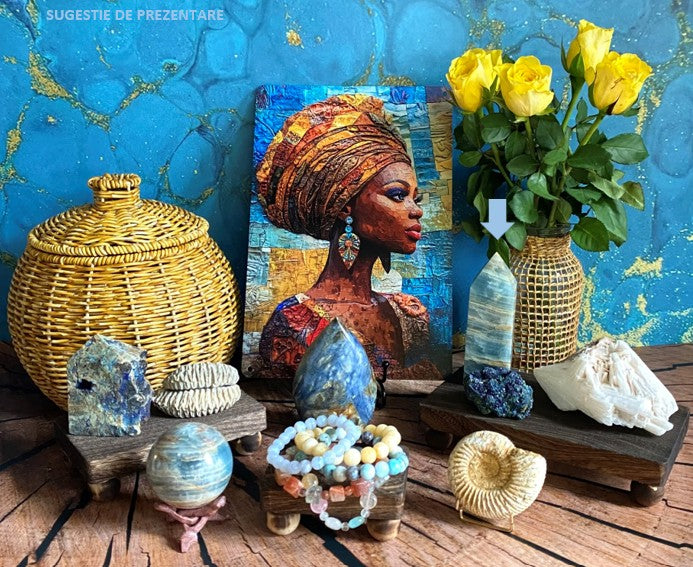 Decor cu cristale si minerale din onix, cianit, azurit si amonit cu tablou cu fata africana si vaza cu trandafiri galbeni