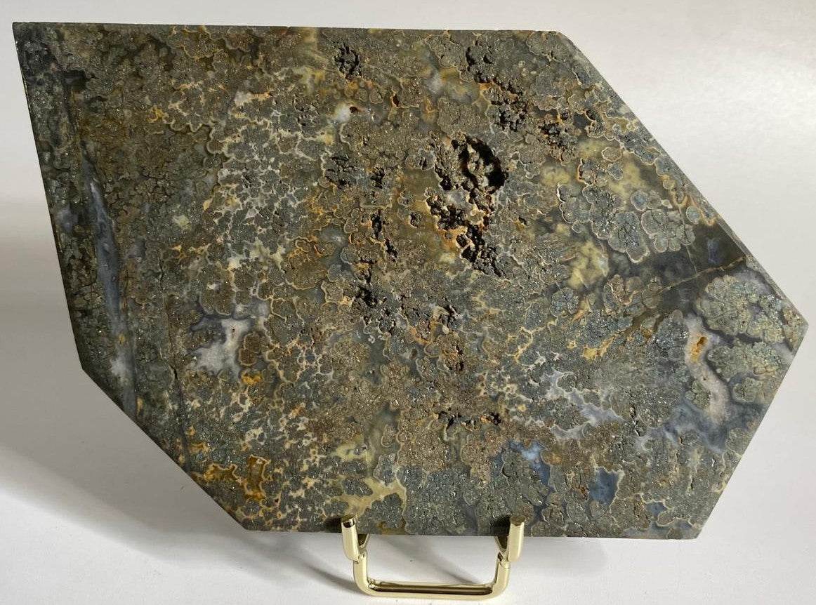 Felie de pirita in agat de 17.5 cm pe suport metalic pentru pietre semipretioase naturale
