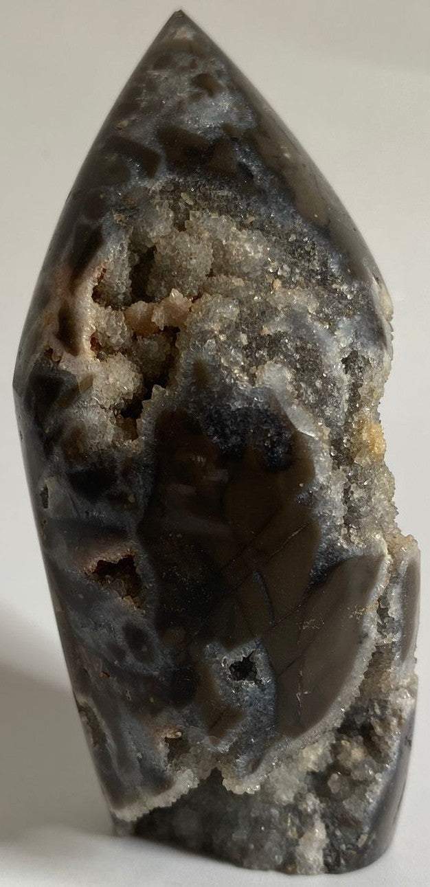Sculptură din sfalerit natural de 10.2 cm din pietre semiprețioase