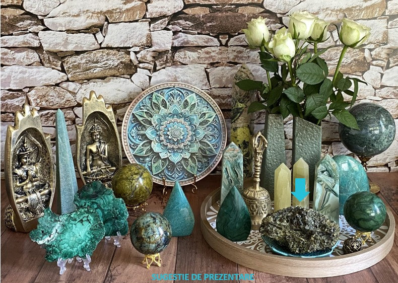 Turmalina Verde - Specimen piatra semipretioasa