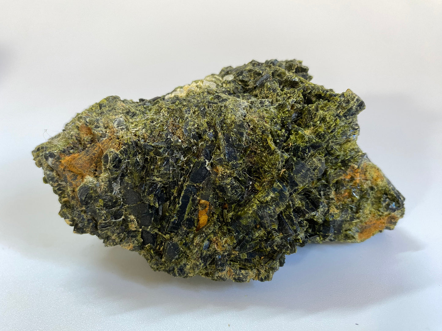 Turmalina Verde - Specimen piatra semipretioasa